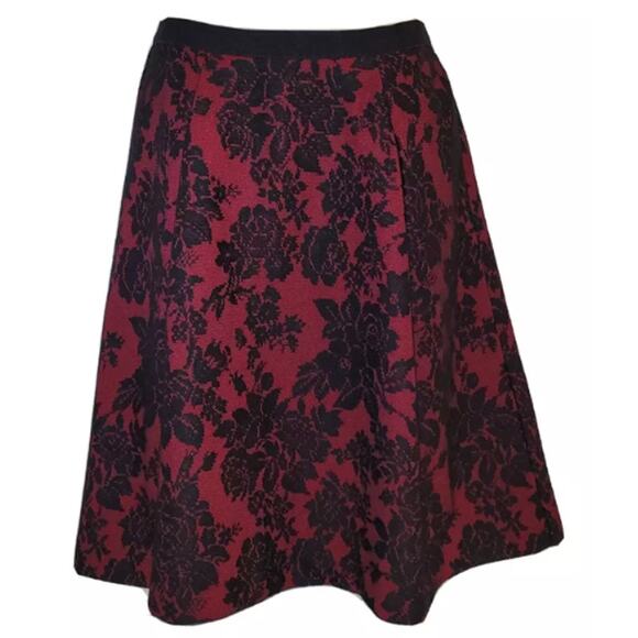 White House Black Market Knee-Length A-Line Skirt Red & Black  EUC Size 0 - Picture 4 of 6